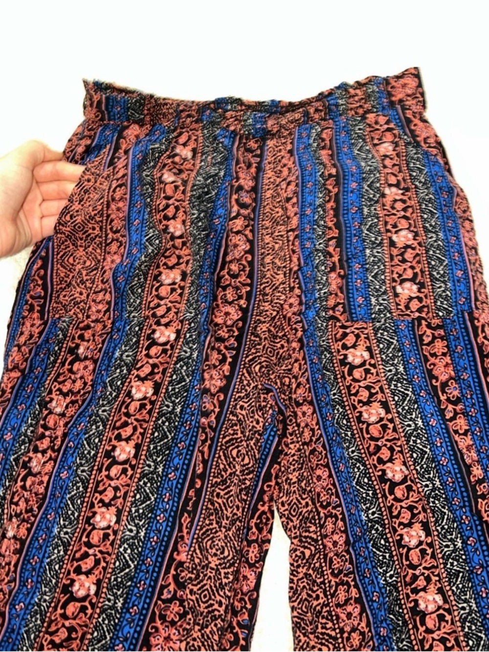 Patterned Boot-Cut Pants in Blue & Rust